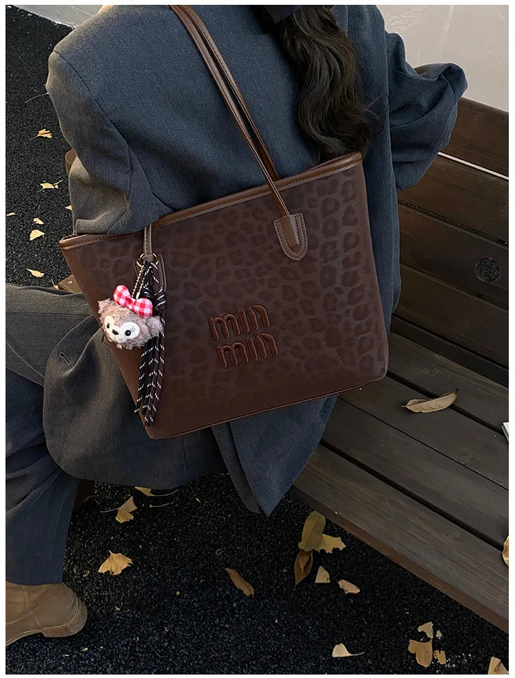 Bolso de mano nuevo para mujer 2025, bolso de hombro de gran capacidad, bolso tote, bolso para ir al trabajo, bolso de mano bajo el brazo, moderno