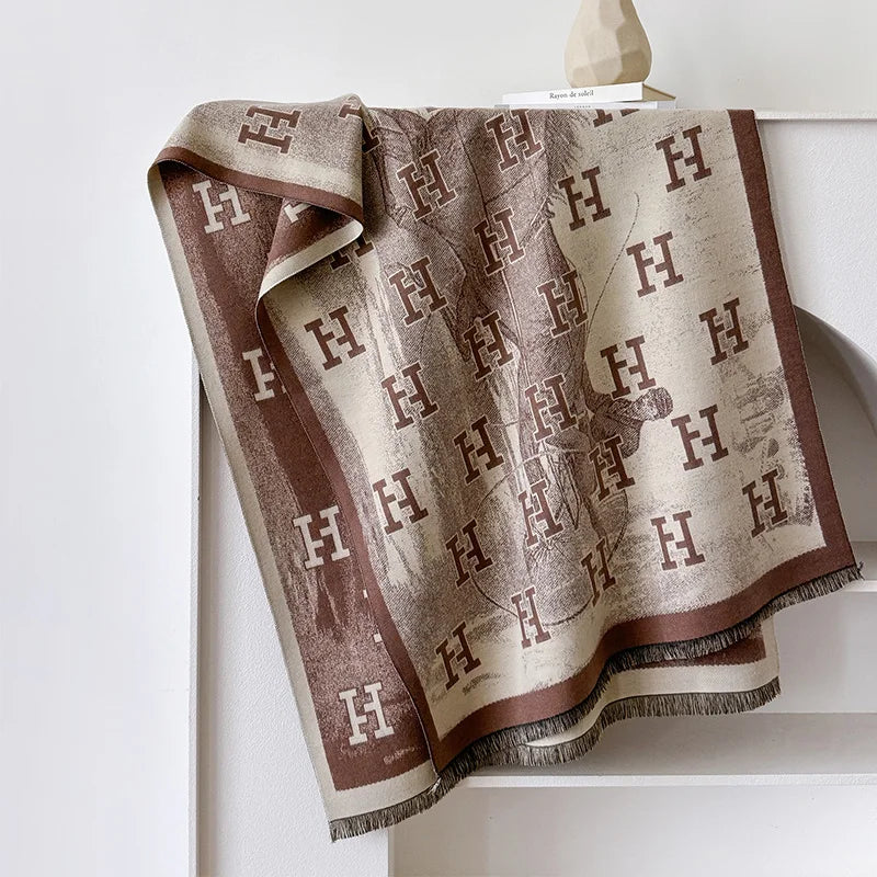 Bufanda de mujer nueva de la marca 2025 con letras, de lujo, para otoño e invierno, cálida, con estampado, tipo pashmina. Bufanda tipo foulard.