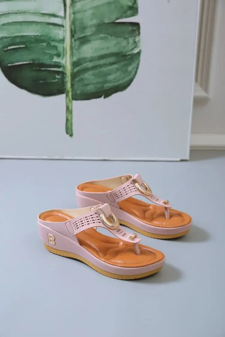Sandalias de verano para mujer, nuevas, con punta abierta, zapatos de playa, chanclas, cuñas, cómodas, pantuflas, lindas sandalias Plu, tallas 35~43, Chaussure Femme