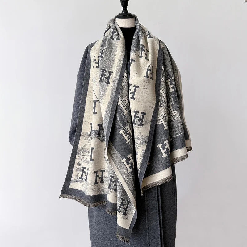 Bufanda de mujer nueva de la marca 2025 con letras, de lujo, para otoño e invierno, cálida, con estampado, tipo pashmina. Bufanda tipo foulard.