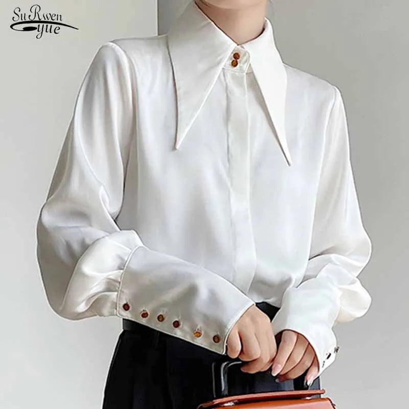 Blusa de mujer elegante de estilo vintage para otoño, ideal para la oficina, con cuello vuelto y mangas largas.