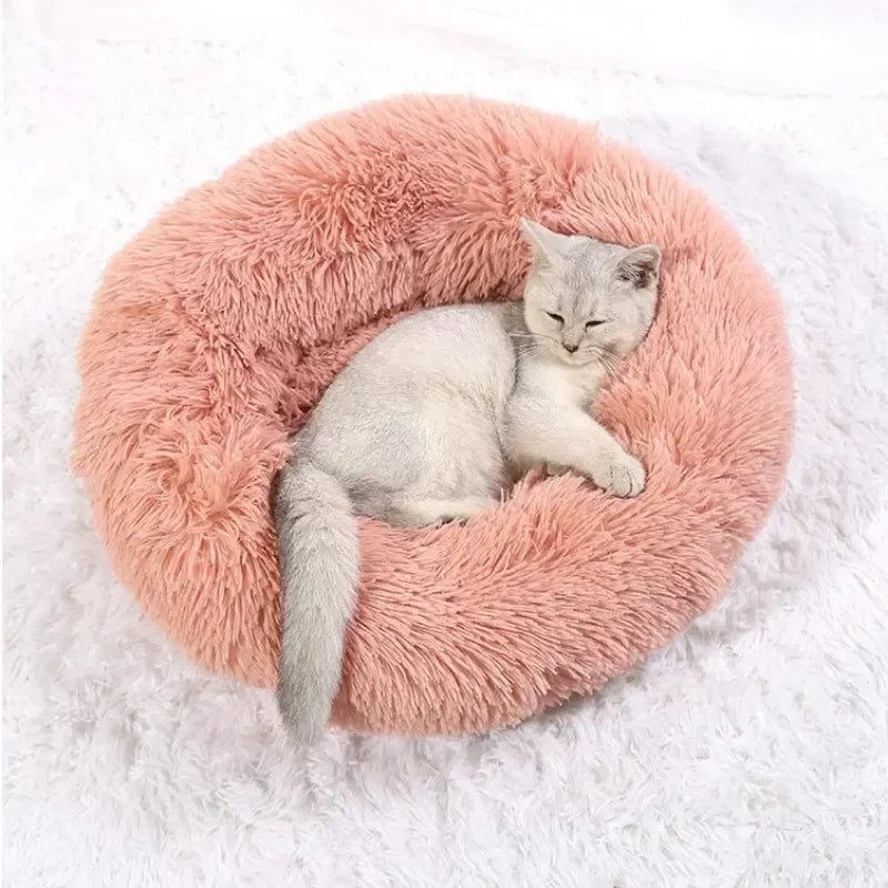 Cama para gatos de pelo largo ultrasuave, de felpa lavable, cama relajante tipo donut, cómoda y funcional.
