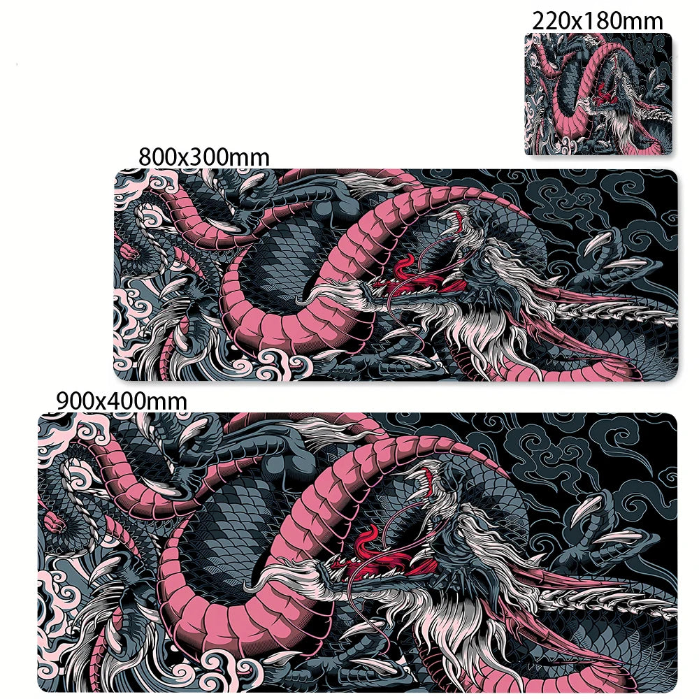 Alfombrilla de ratón grande con diseño de dragón en blanco y negro.