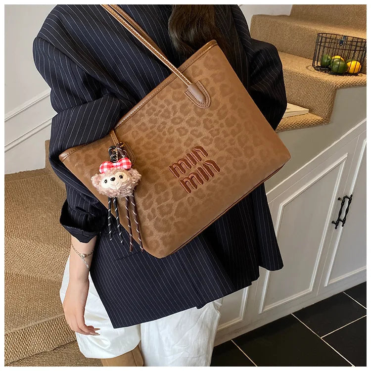 Bolso de mano nuevo para mujer 2025, bolso de hombro de gran capacidad, bolso tote, bolso para ir al trabajo, bolso de mano bajo el brazo, moderno