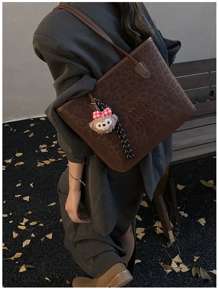 Bolso de mano nuevo para mujer 2025, bolso de hombro de gran capacidad, bolso tote, bolso para ir al trabajo, bolso de mano bajo el brazo, moderno