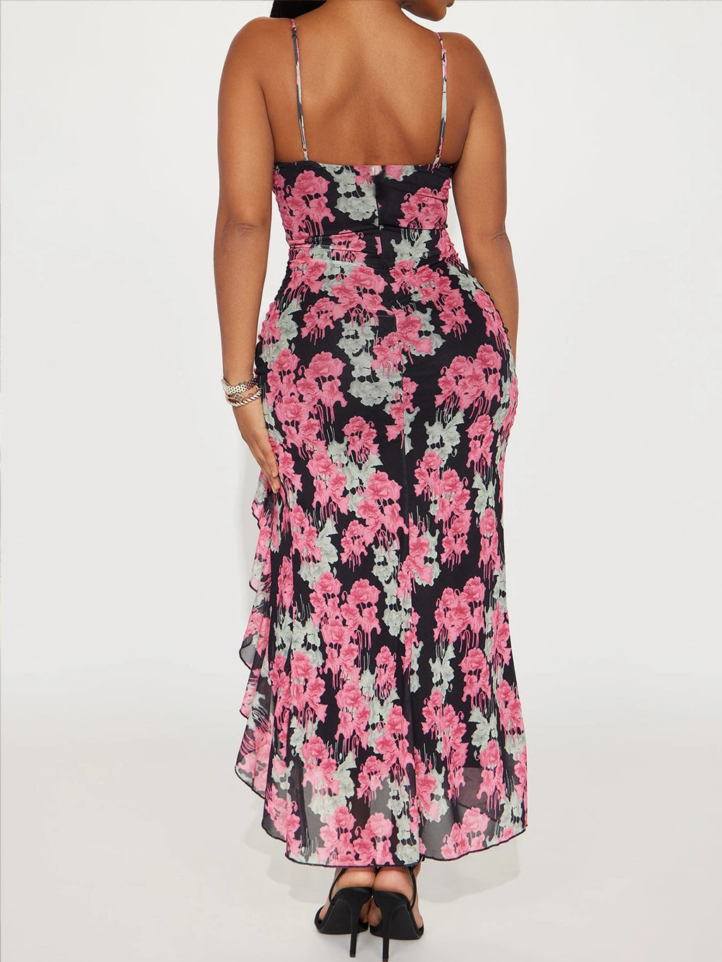 Vestido de playa retro de moda para mujer con estampado floral y tirantes.