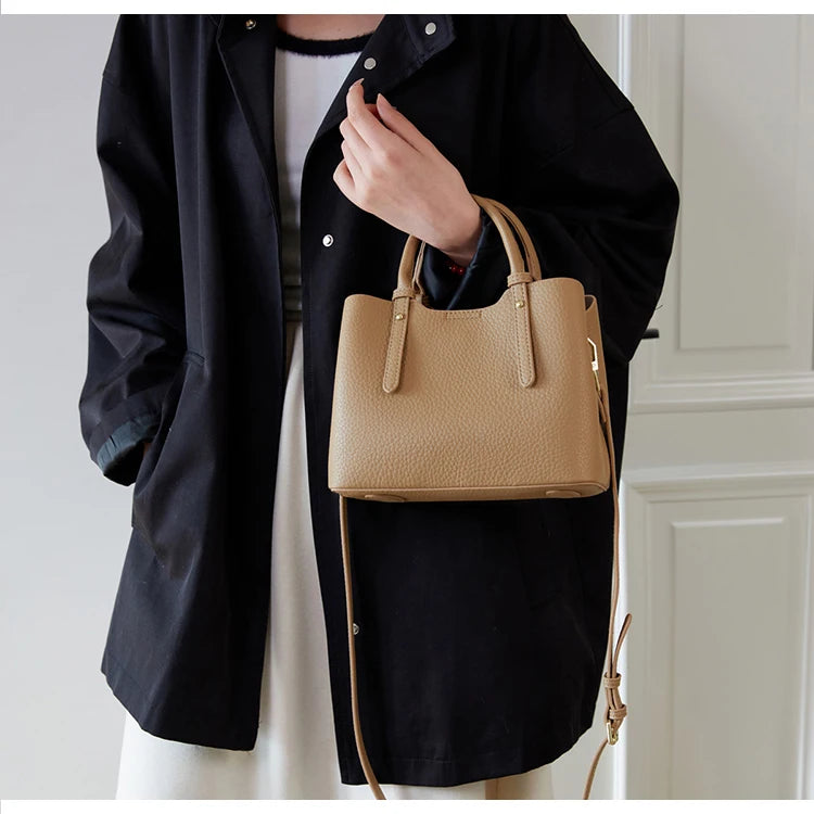 Bolsos de mano de PU para mujer, elegantes bolsos tote, diseño versátil, bolsos de uso diario, bolso de hombro compacto
