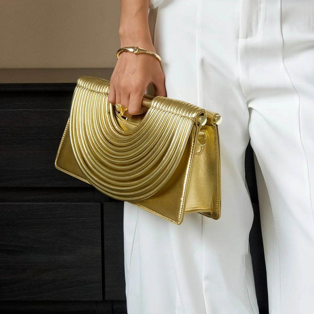 Bolsos de mano para mujer 2025, nuevos, dorados, de lujo, de marca de diseñador, tejidos a mano, estilo hobo, plateados, elegantes, de noche.