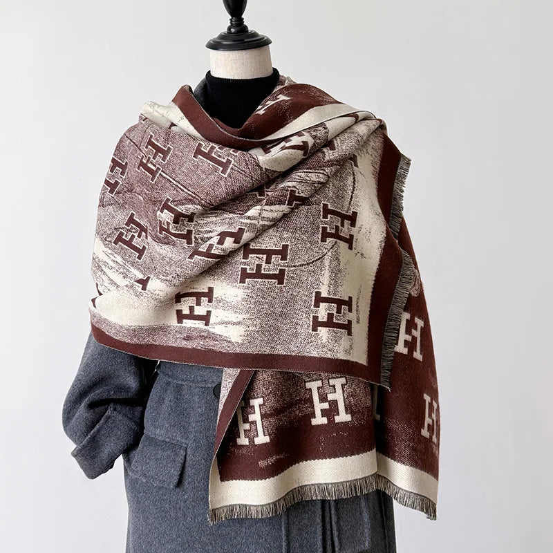 Bufanda de mujer nueva de la marca 2025 con letras, de lujo, para otoño e invierno, cálida, con estampado, tipo pashmina. Bufanda tipo foulard.