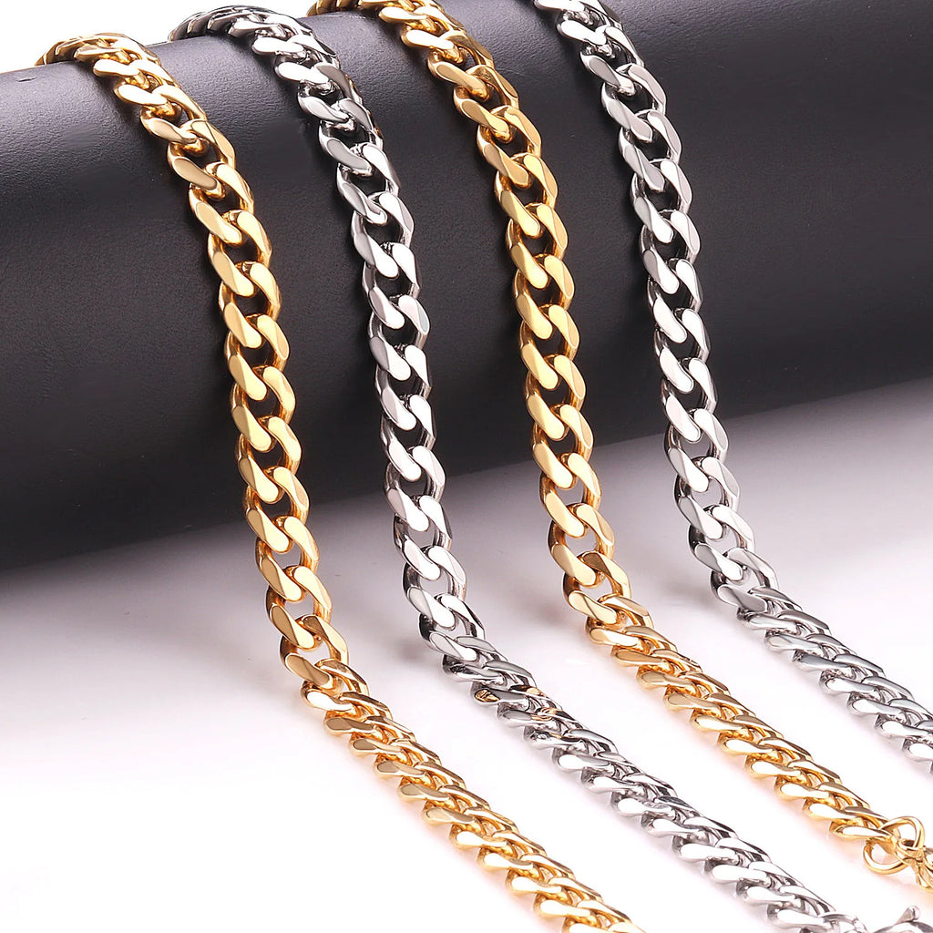 Collar cubano de color plata LUXUKISSKIDS para hombre y mujer, estilo punk básico, de acero inoxidable, eslabones tipo gargantilla, color dorado.