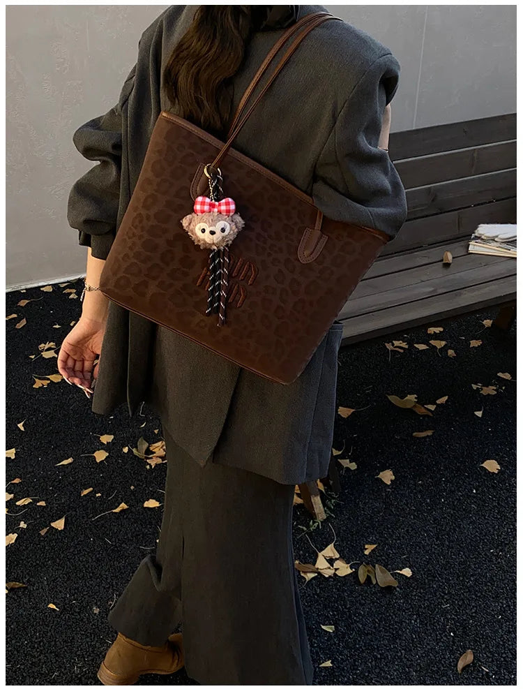 Bolso de mano nuevo para mujer 2025, bolso de hombro de gran capacidad, bolso tote, bolso para ir al trabajo, bolso de mano bajo el brazo, moderno