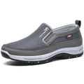 Zapatillas tipo mocasín para hombre, de malla transpirable, estilo casual, con suela suave, color liso, cómodas, ideales para el agua o para conducir.