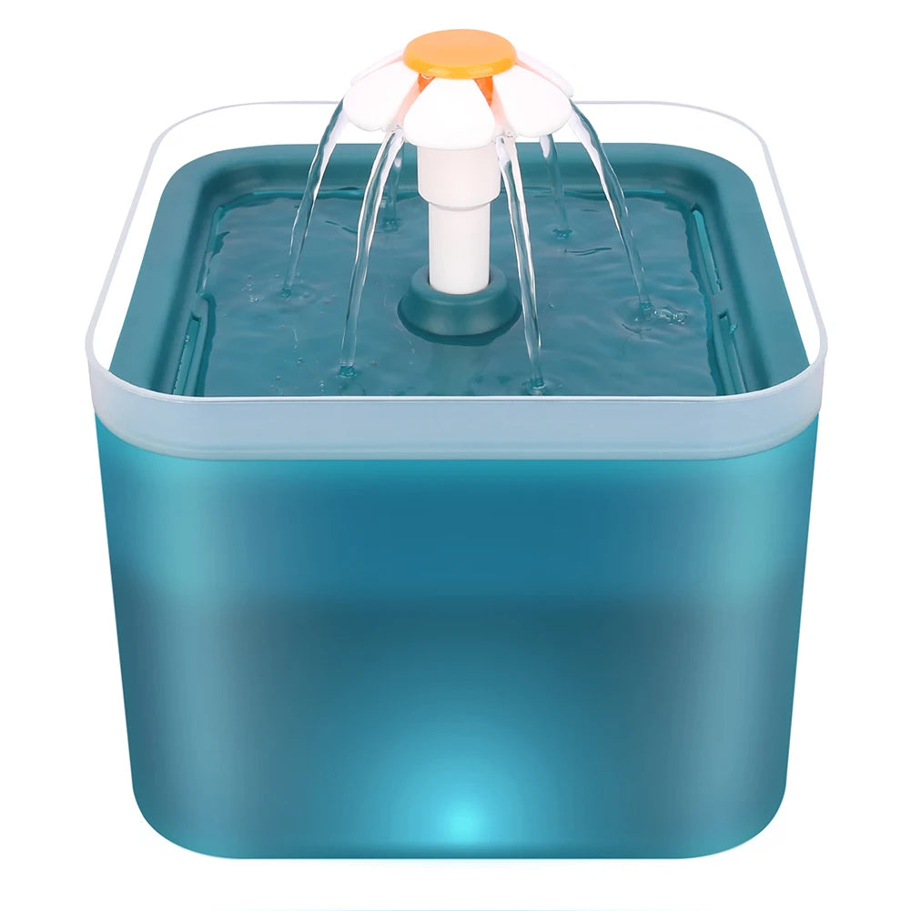 Fuente de agua ultra silenciosa para mascotas de 2 litros (67 oz) con iluminación LED y filtro automático de carbón activado. Dispensador de agua silencioso para gatos y perros pequeños