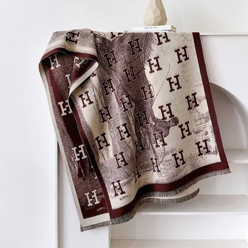 Bufanda de mujer nueva de la marca 2025 con letras, de lujo, para otoño e invierno, cálida, con estampado, tipo pashmina. Bufanda tipo foulard.