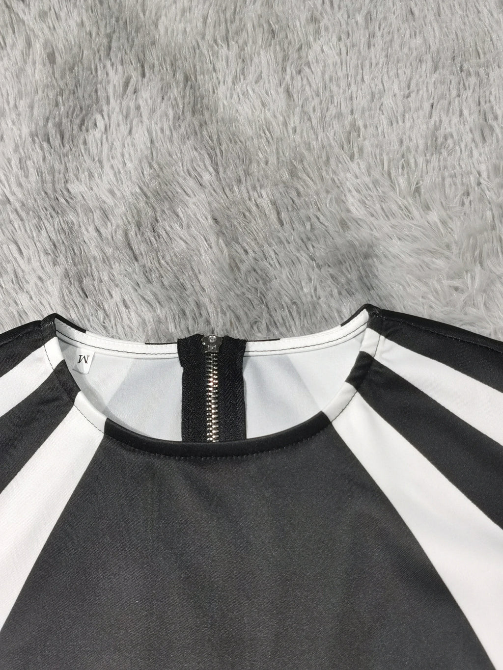 Vestidos de verano 2025 para mujer: elegantes, con bloques de color, cuello redondo, sin mangas, estilo casual y ajustado, minivestido diario para mujer.