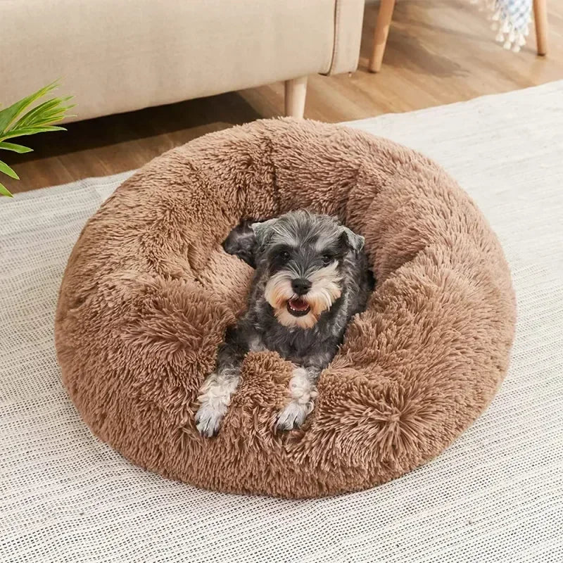Cama para gatos de pelo largo ultrasuave, de felpa lavable, cama relajante tipo donut, cómoda y funcional.