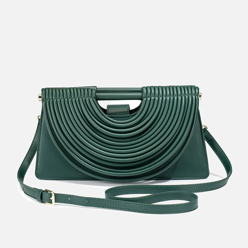 Bolsos de mano para mujer 2025, nuevos, dorados, de lujo, de marca de diseñador, tejidos a mano, estilo hobo, plateados, elegantes, de noche.