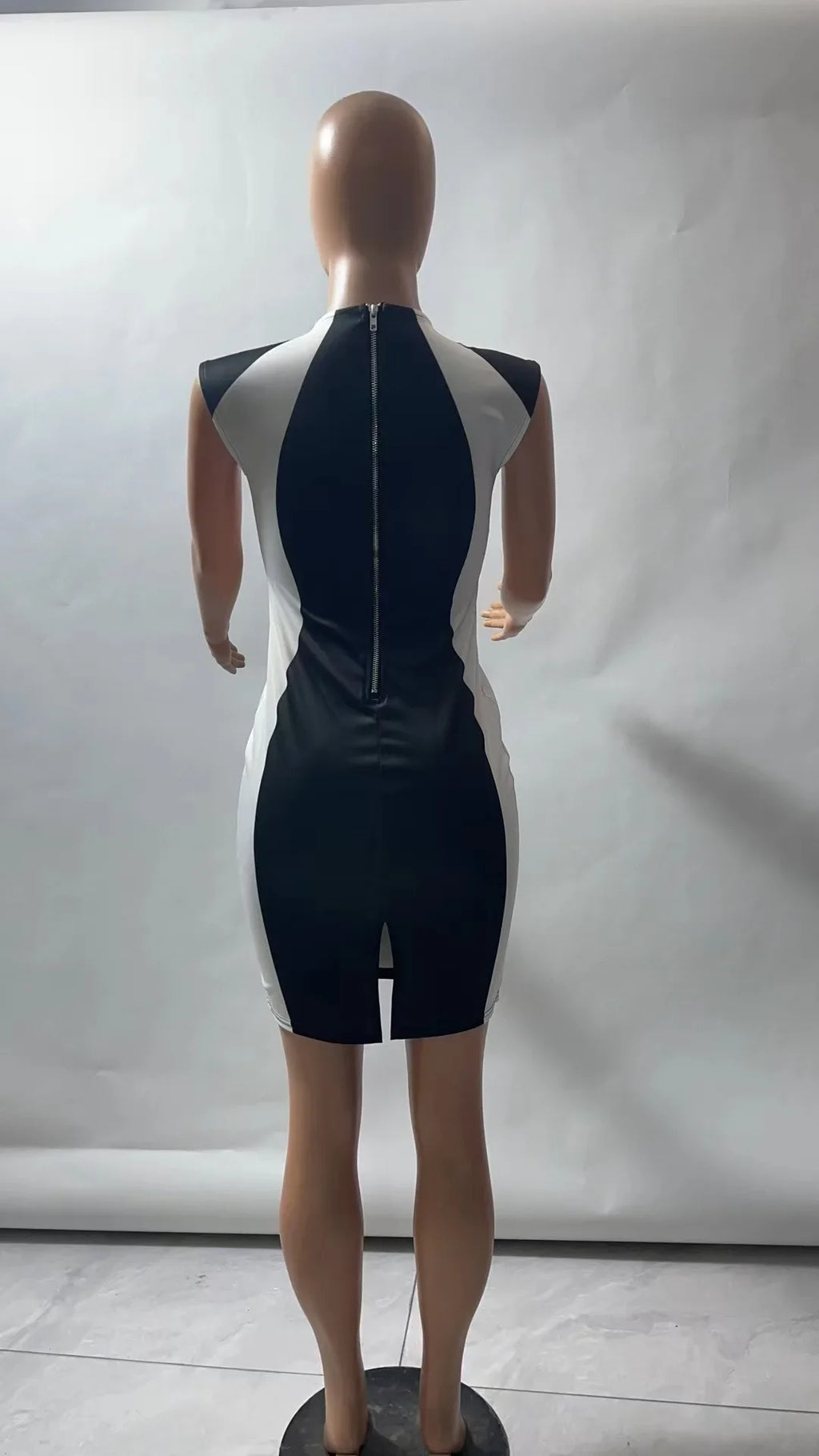 Vestidos de verano 2025 para mujer: elegantes, con bloques de color, cuello redondo, sin mangas, estilo casual y ajustado, minivestido diario para mujer.
