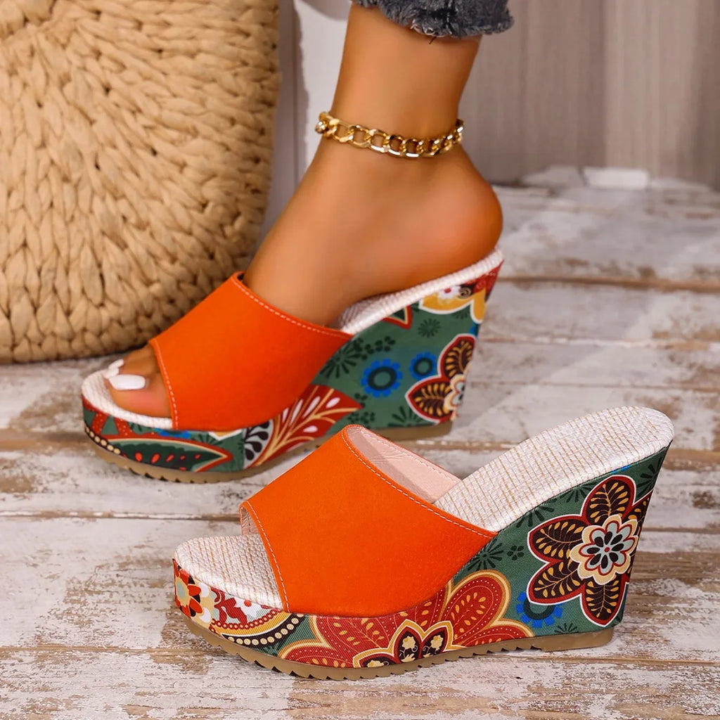 Sandalias de plataforma para mujer 2025, nuevos zapatos de moda de verano para mujer, zapatos casuales de diseñador, sandalias antideslizantes para exteriores.