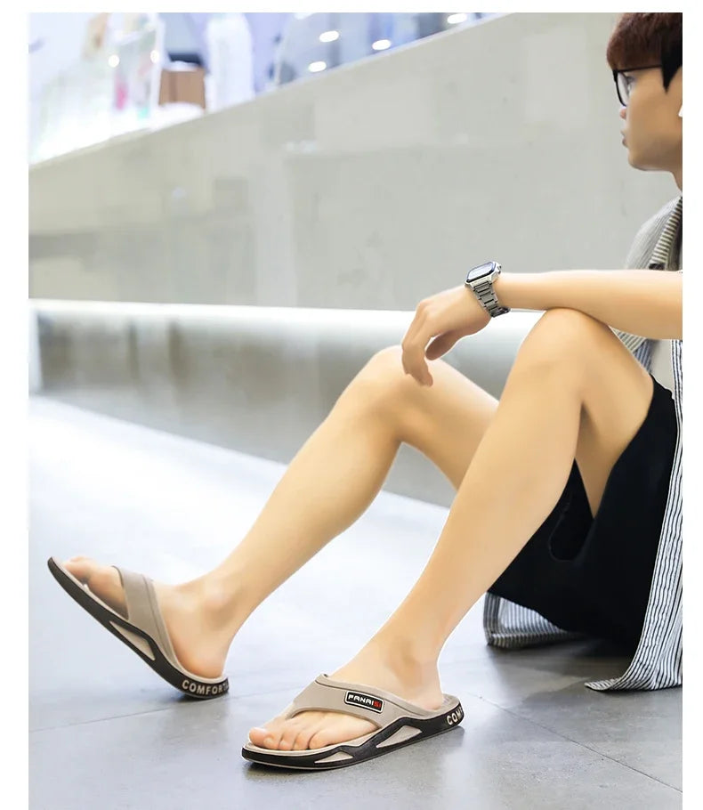 Chanclas de verano para hombre, sandalias deportivas de playa, calzado informal para hombre, estilo casual, moderno y cómodo para estar en casa.