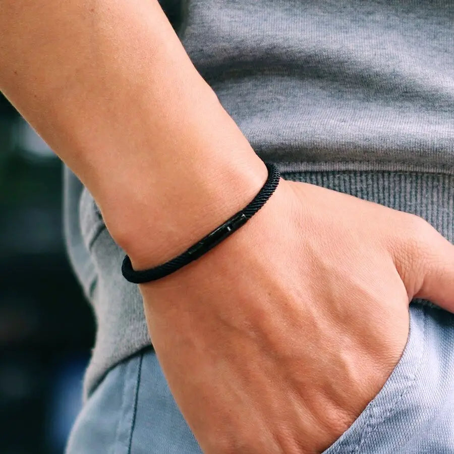 Pulsera minimalista elegante de cuerda para hombre, grado A, rosca de 4 mm