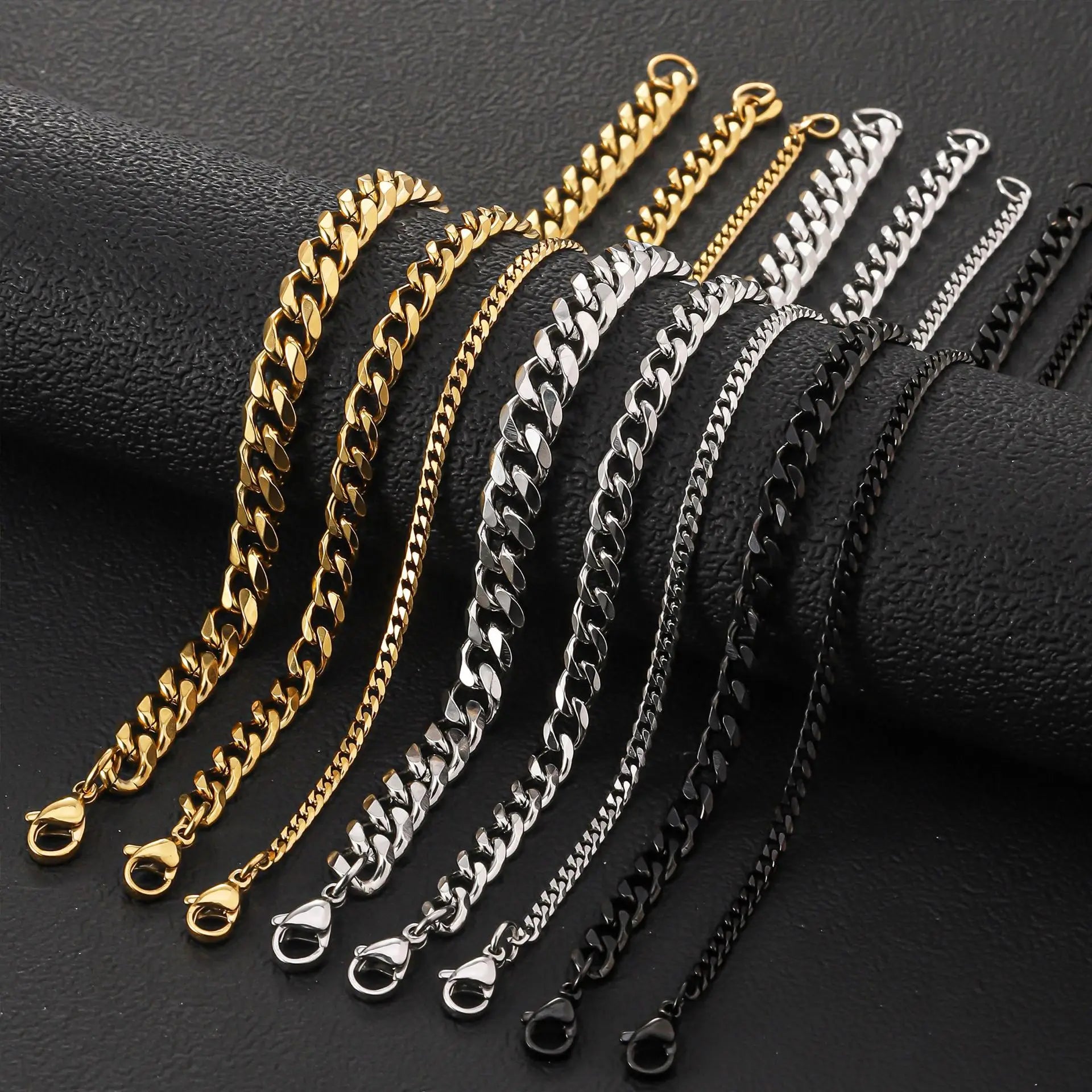 Collar de cadena cubana de acero inoxidable YQ para hombre, estilo gótico punk, joyería, color negro, dorado y plateado.