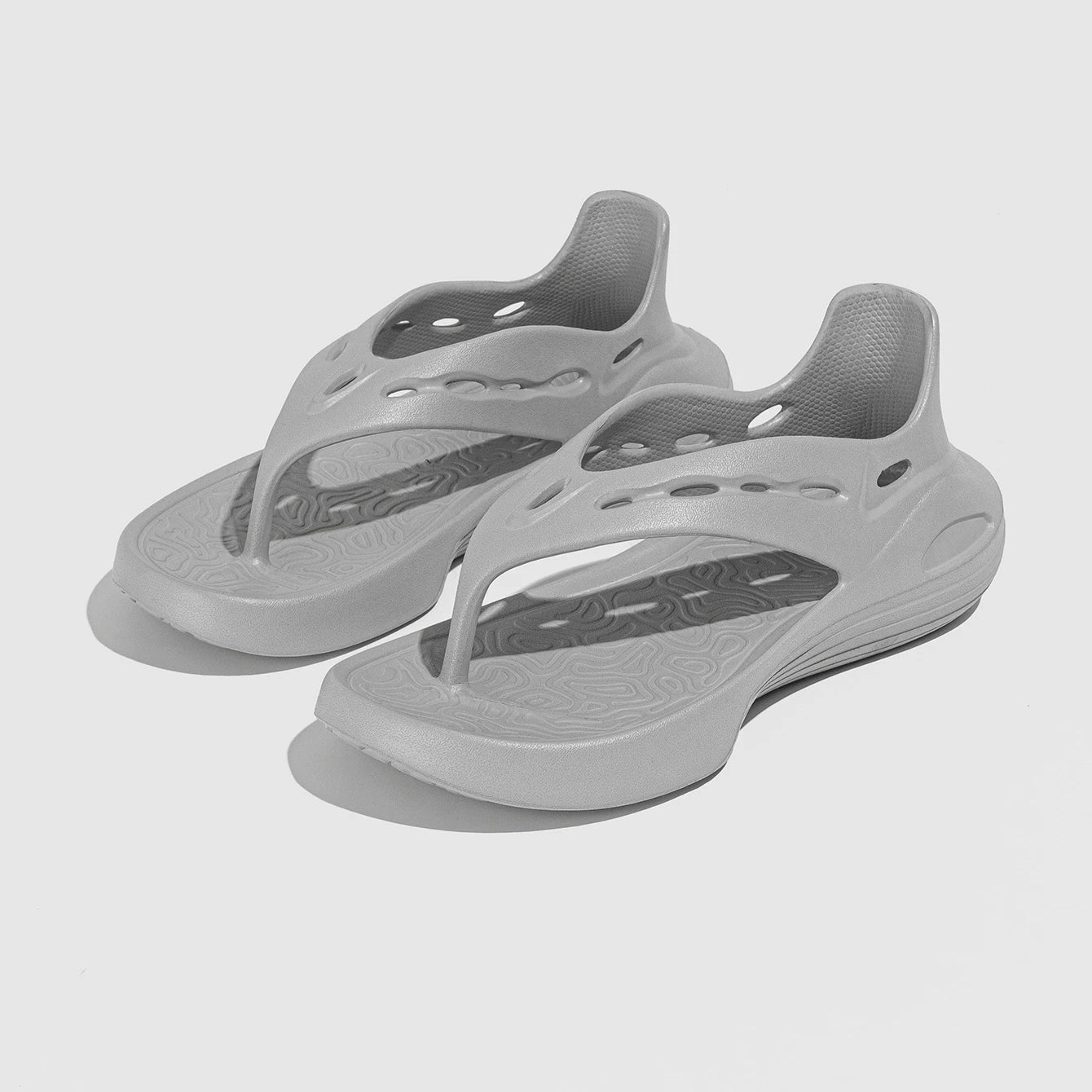 Sandalias deportivas para mujer, chanclas planas de verano, cómodas, informales, sin cordones, con plataforma ligera y diseño hueco.