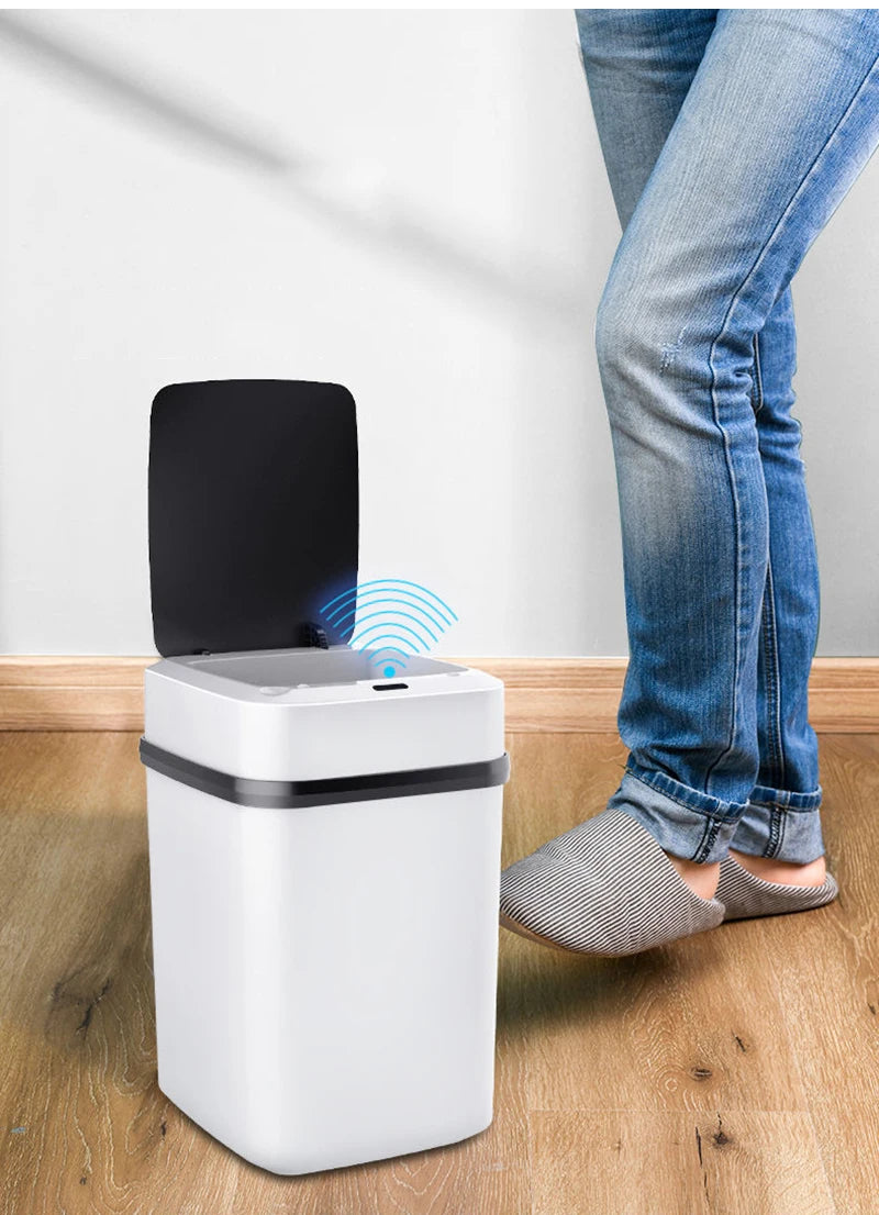Cubo de basura automático inteligente de 13/15 litros para cocina y baño con tapa y sensor inteligente.