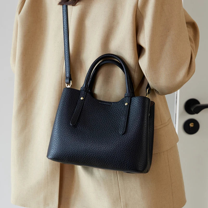 Bolsos de mano de PU para mujer, elegantes bolsos tote, diseño versátil, bolsos de uso diario, bolso de hombro compacto