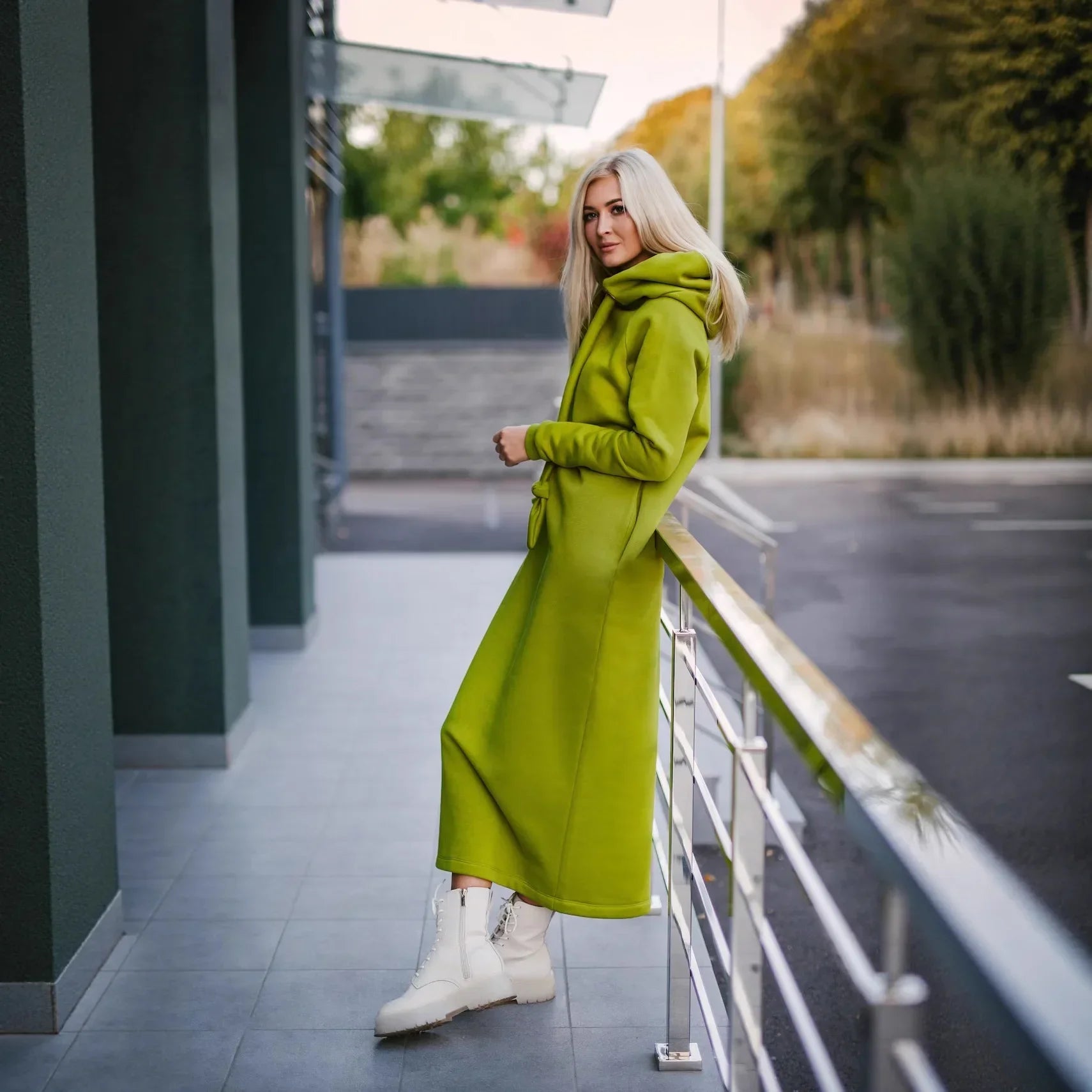 Vestido largo de punto holgado con capucha para mujer, ideal para otoño e invierno. Vestido de terciopelo con capucha, estilo casual, con detalles de costura. Vestido cálido.