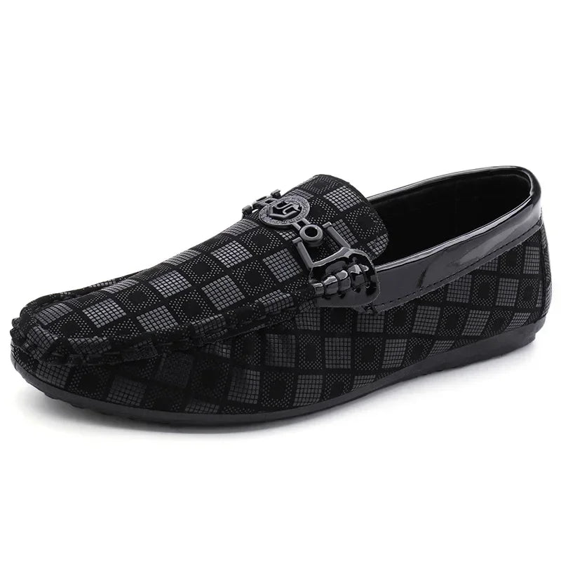 Mocasines nuevos para hombre, zapatos casuales transpirables, cómodos, de cuero a cuadros, zapatos casuales para hombre, sin cordones, concisos, de calidad, zapatillas deportivas para hombre.