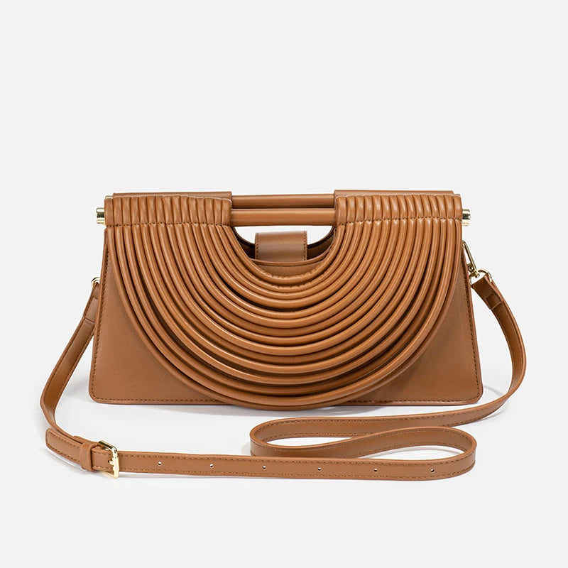 Bolsos de mano para mujer 2025, nuevos, dorados, de lujo, de marca de diseñador, tejidos a mano, estilo hobo, plateados, elegantes, de noche.