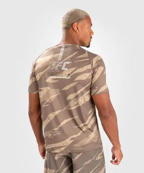 Camiseta de secado rápido para entrenamiento físico y lucha UFC Verano 2025.